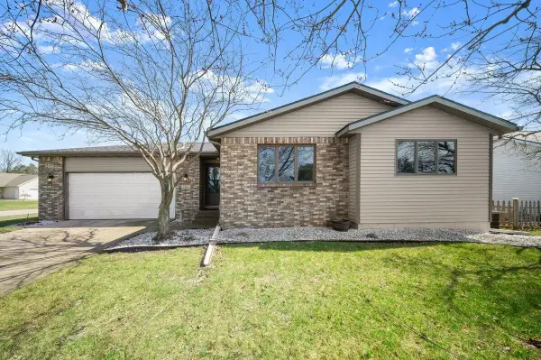 3862 Bent Pine, Holland, MI 49424