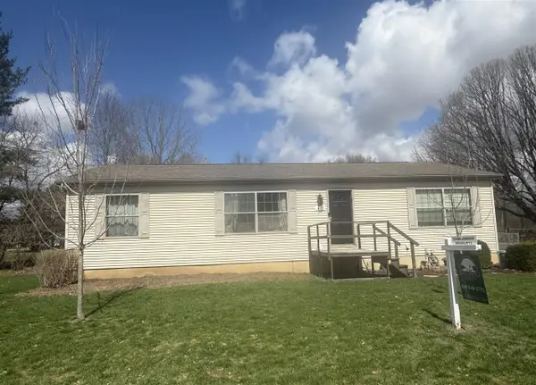 460 E Ellsworth, Bellevue, MI 49021