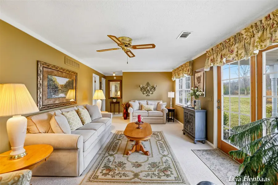 4612 13 Mile, Rockford, MI 49341 - #3