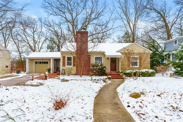 1737 Greenlawn, Kalamazoo, MI 49006