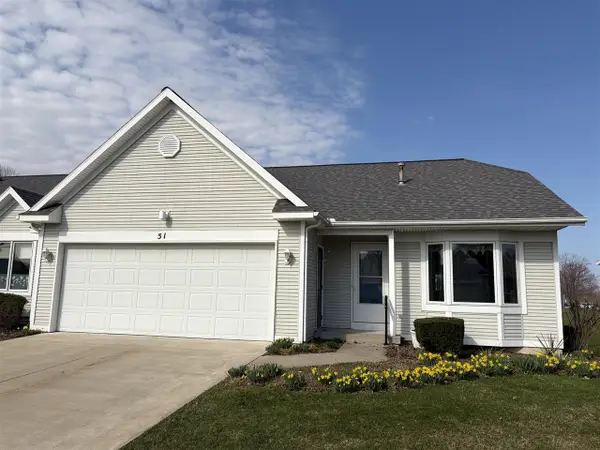 51 Newcastle, Zeeland, MI 49464