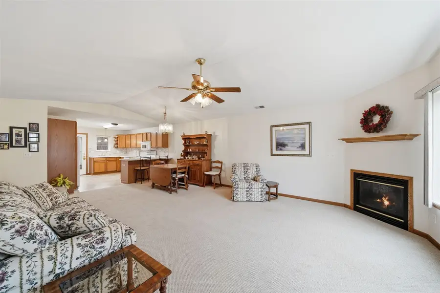 1702 Lakewood #B, Adrian, MI 49221 - #2