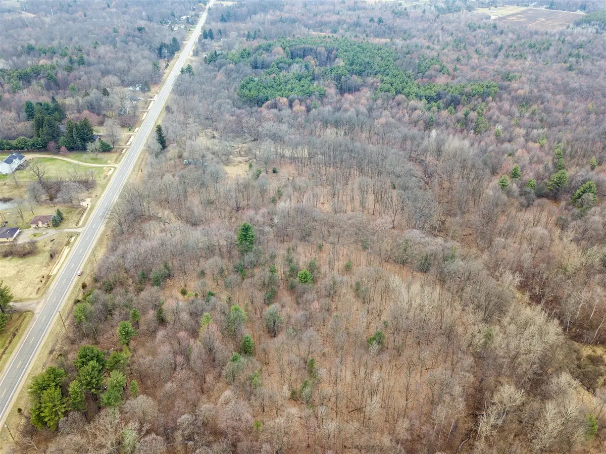 70386 M 43, South Haven, MI 49090 - #1