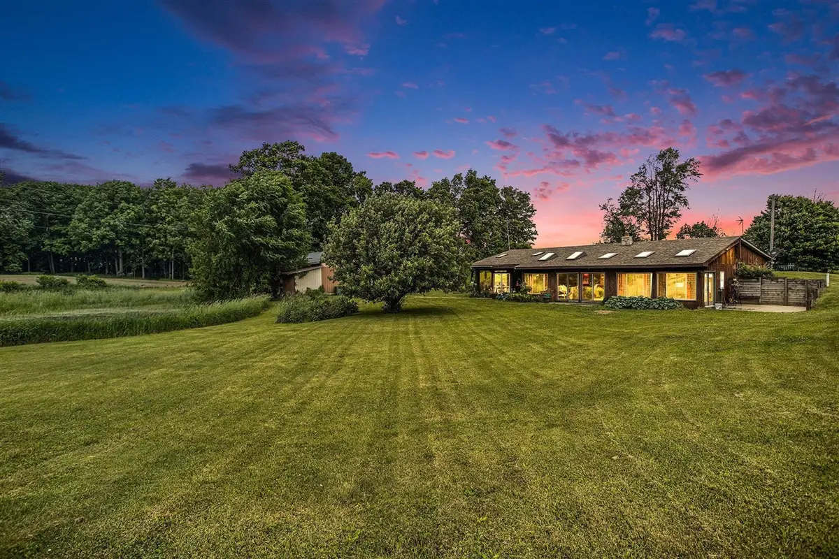 520 E Groat, Dowling, MI 49050 - #1