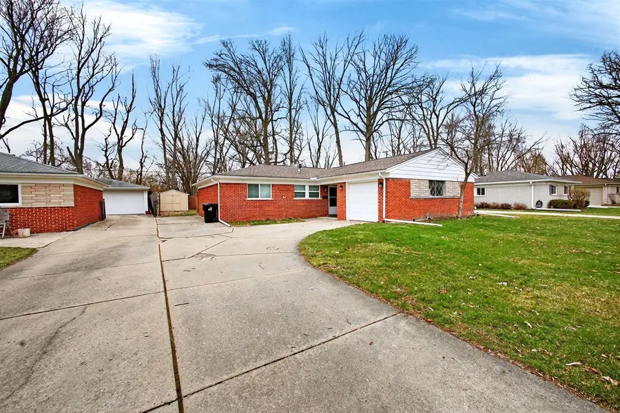 23245 Tuck, Farmington Hills, MI 48336 - #3