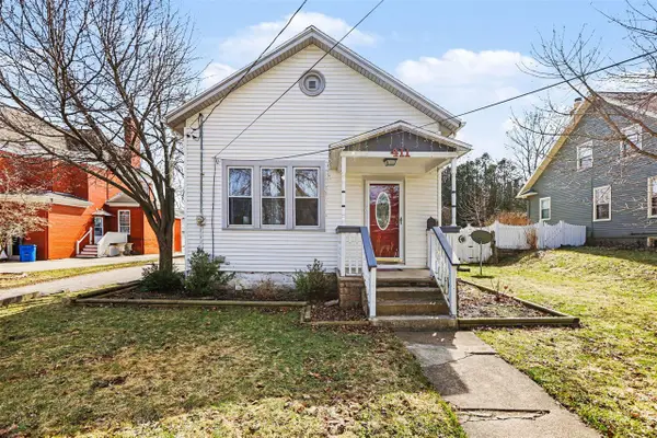 411 5th, Manistee, MI 49660