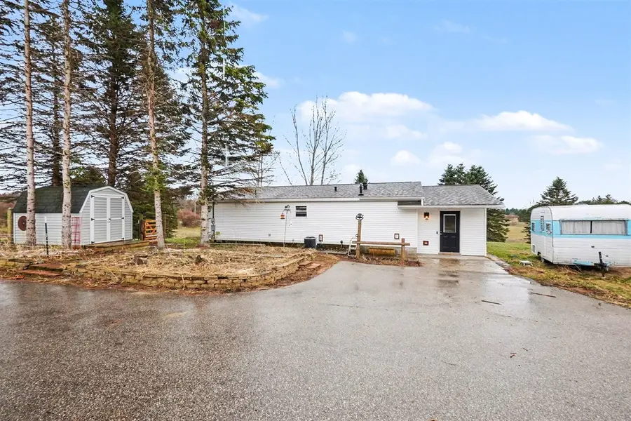 6015 S 124th, Rothbury, MI 49452 - #3