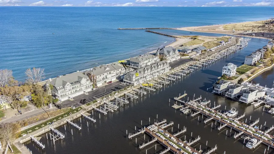 409 Lake #10, New Buffalo, MI 49117 - #3