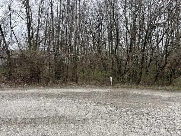 14 Forest Shores, Cassopolis, MI 49031