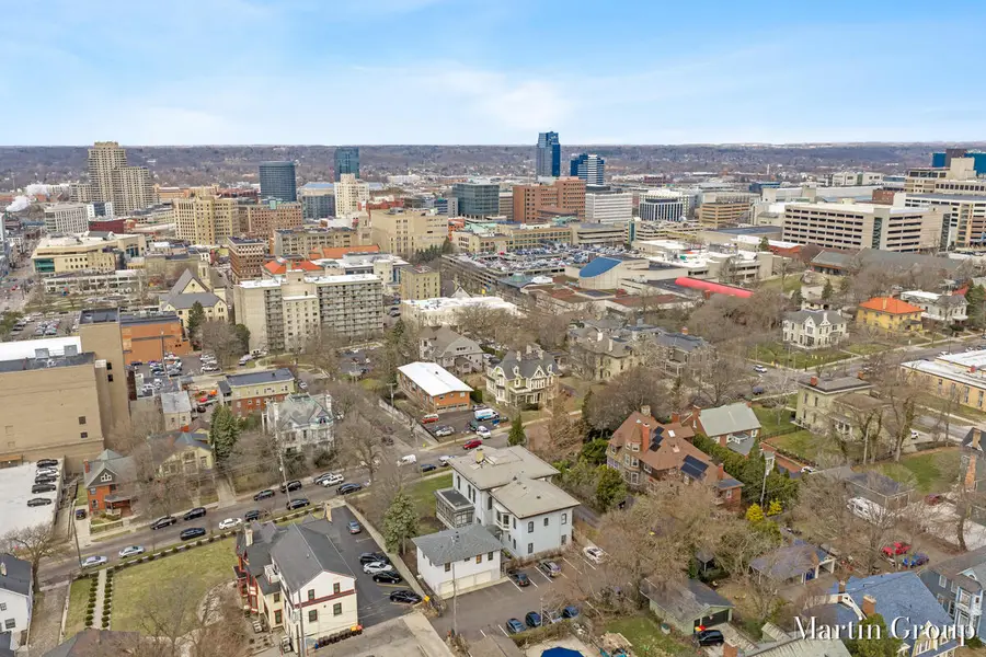 44 Lafayette #Unit 3, Grand Rapids, MI 49503 - #2