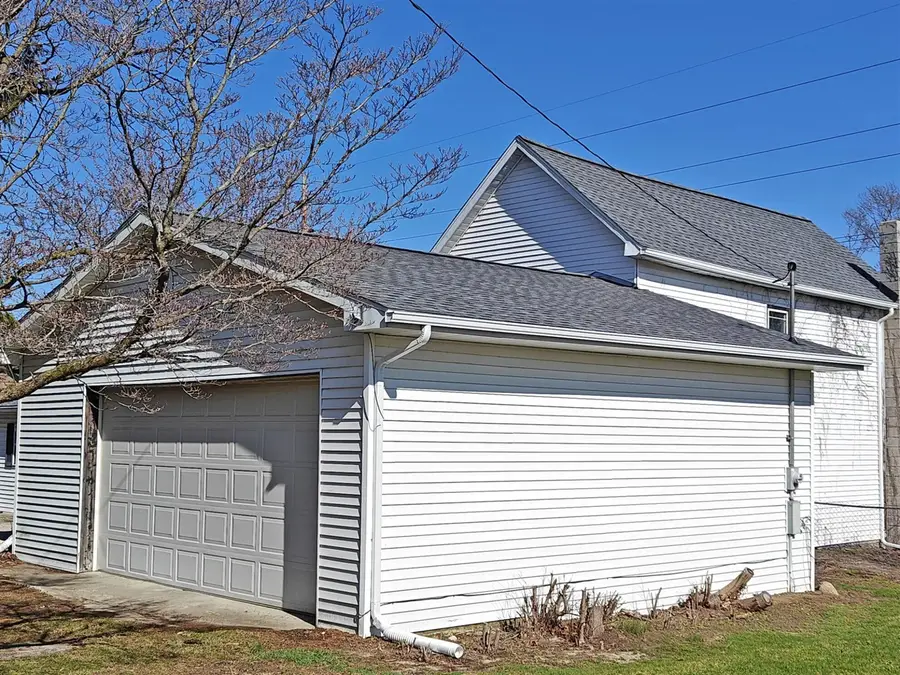 5587 E Karen, Stevensville, MI 49127 - #3