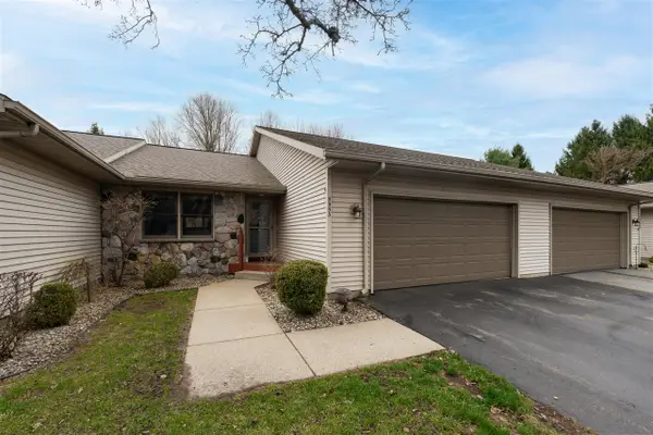 5953 Wood Valley, Kalamazoo, MI 49009