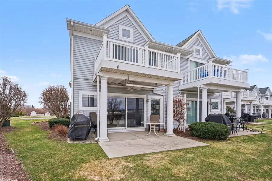 923 W Savidge, Spring Lake, MI 49456 - #2