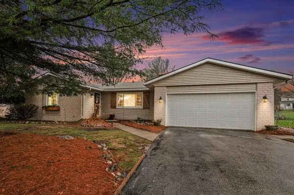 1665 Forest Hill, Grand Rapids, MI 49546