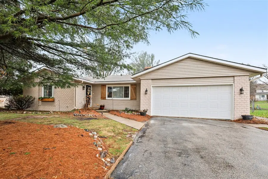 1665 Forest Hill, Grand Rapids, MI 49546 - #2