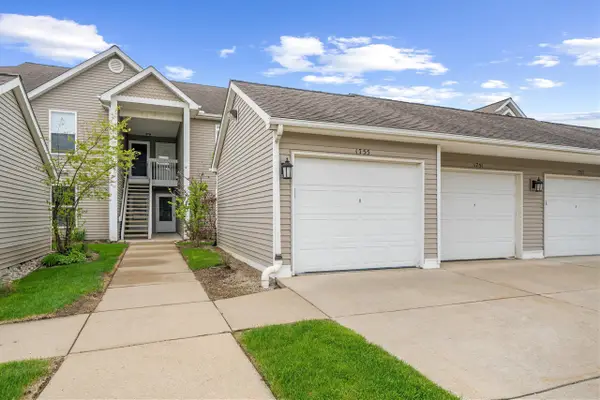 1755 Weatherstone, Ann Arbor, MI 48108