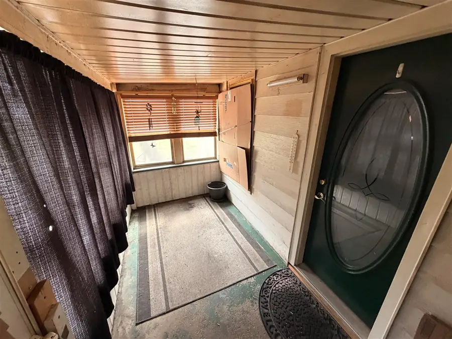 1138 Mckinley, Grand Rapids, MI 49506 - #3