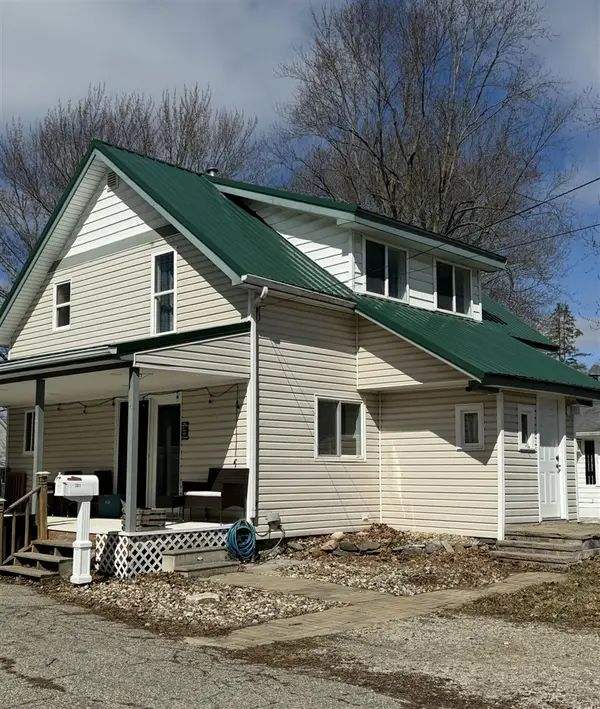 301 N Kennefic, Yale, MI 48097