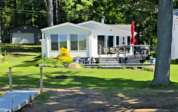 3726 Peterson, Gobles, MI 49055