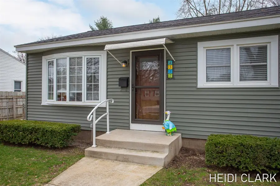 4337 Flamingo, Wyoming, MI 49509 - #3