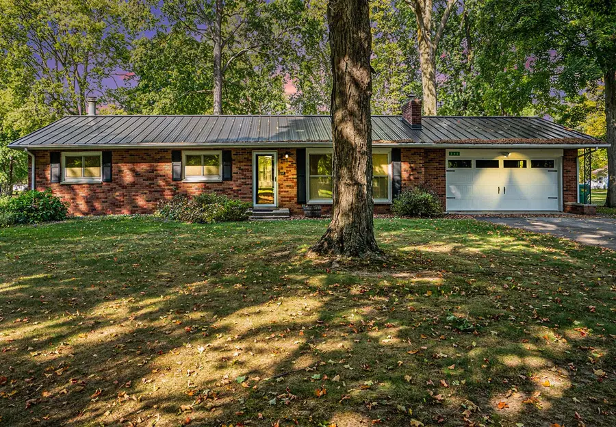 340 W Railroad, Centreville, MI 49032 - #3