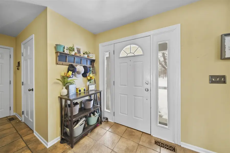 520 Meadowbrook, Adrian, MI 49221 - #3