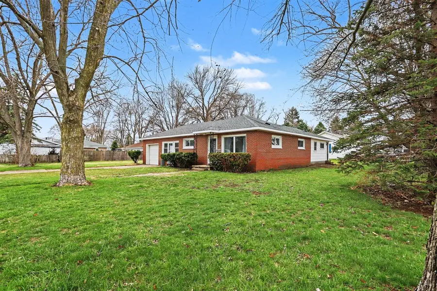 609 E Railroad, Bronson, MI 49028 - #3