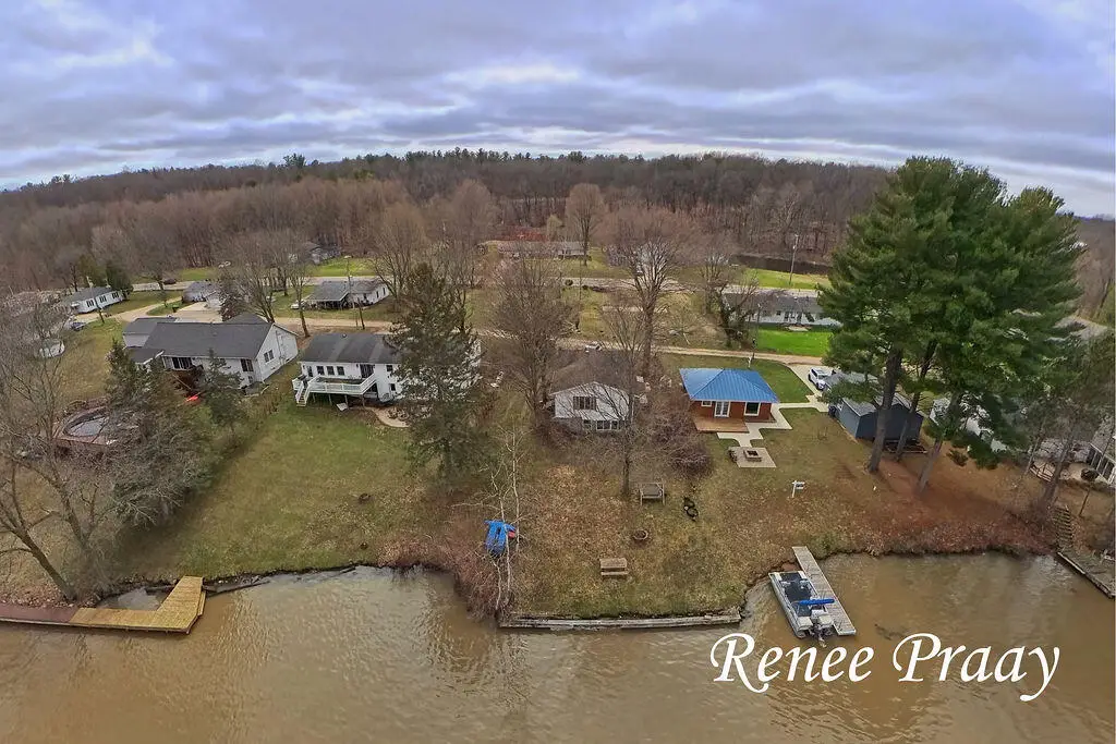 3511 Lake Allegan, Allegan, MI 49010 - #1