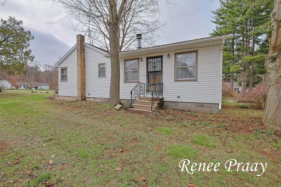 3511 Lake Allegan, Allegan, MI 49010 - #3