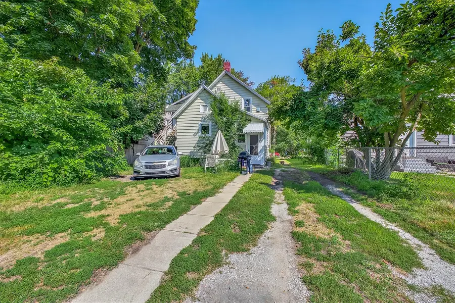 827 W Larch, Muskegon, MI 49441 - #3