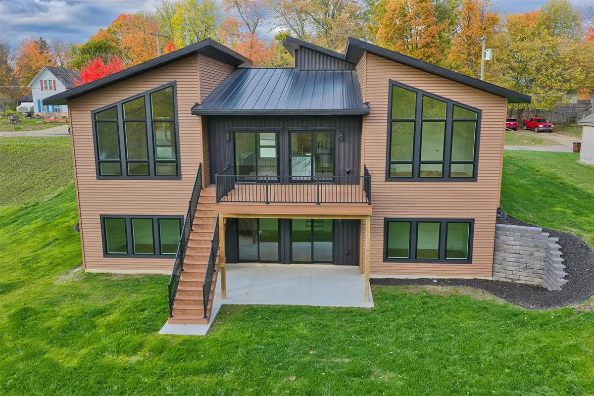 315 W High, Union City, MI 49094 - #1
