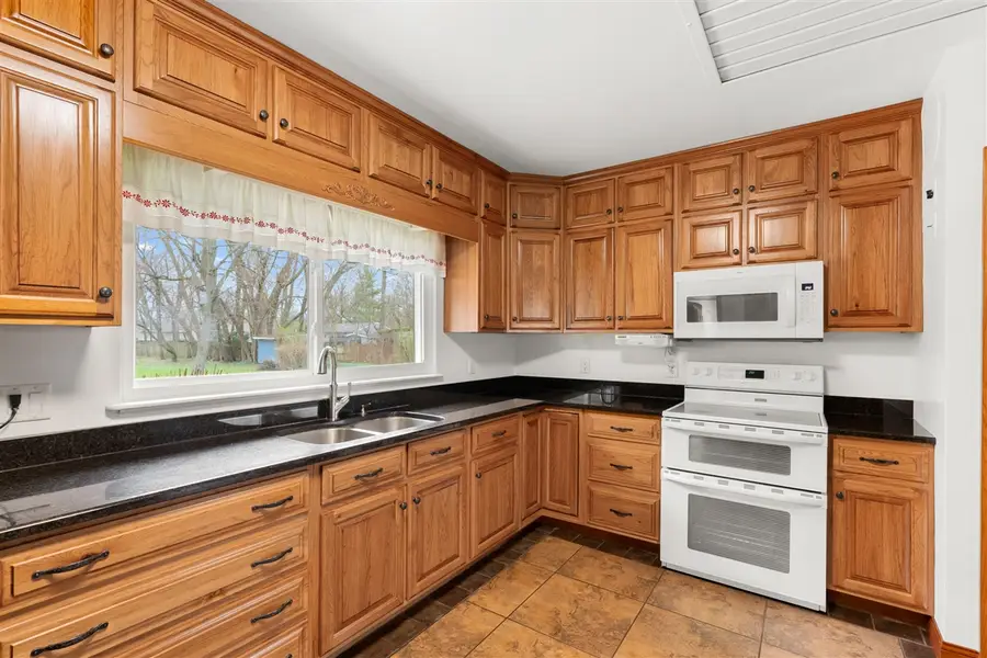 1606 E G, Kalamazoo, MI 49004 - #3