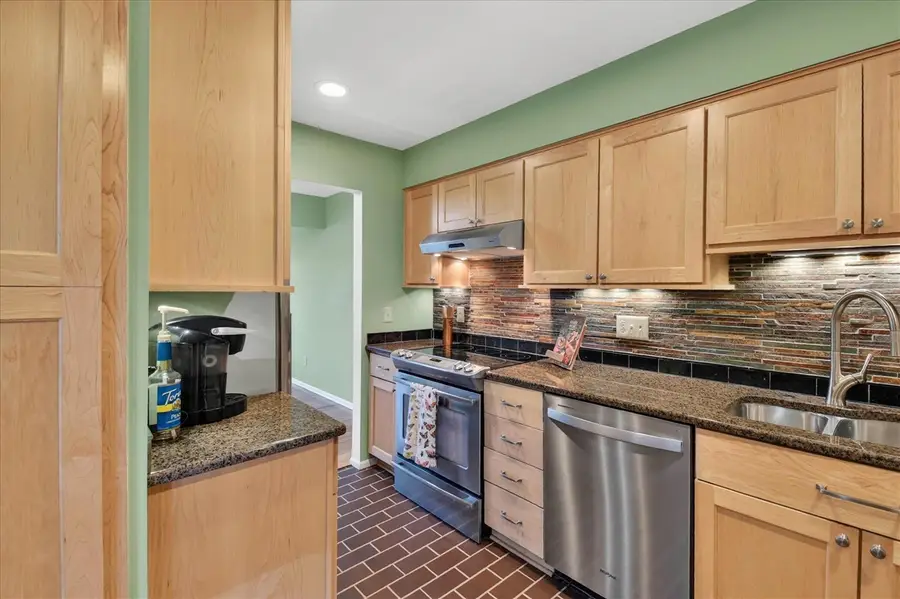 2555 Meade, Ann Arbor, MI 48105 - #3