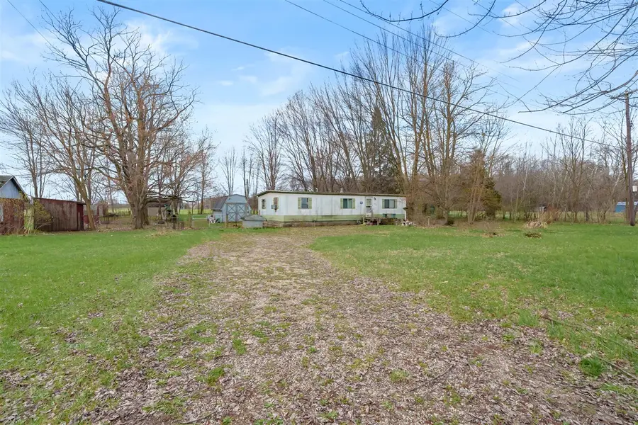 950 106th, Plainwell, MI 49080 - #2