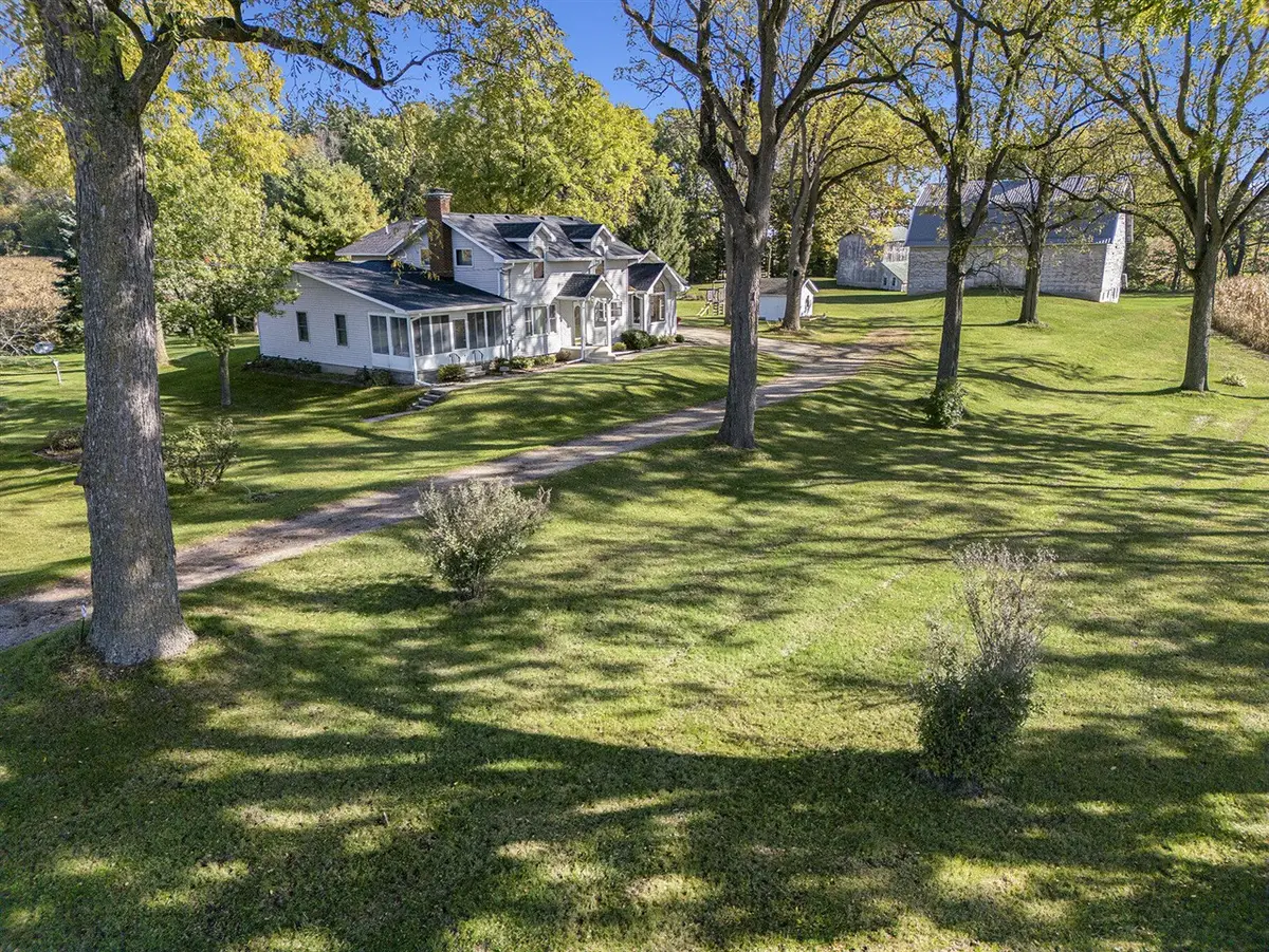 67291 Robbins Lake, Jones, MI 49061 - #1