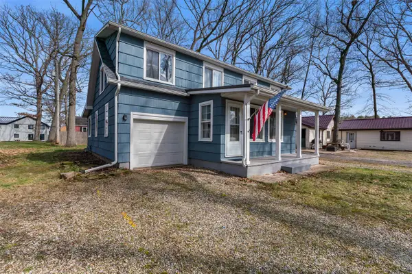 2394 Forrest, Hillsdale, MI 49242