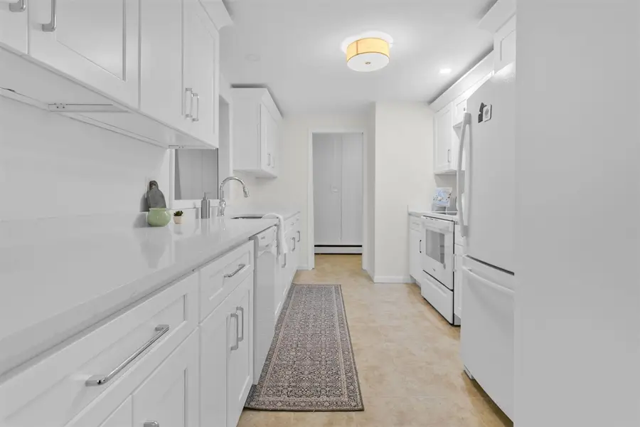 413 S St Joseph, Niles, MI 49120 - #3