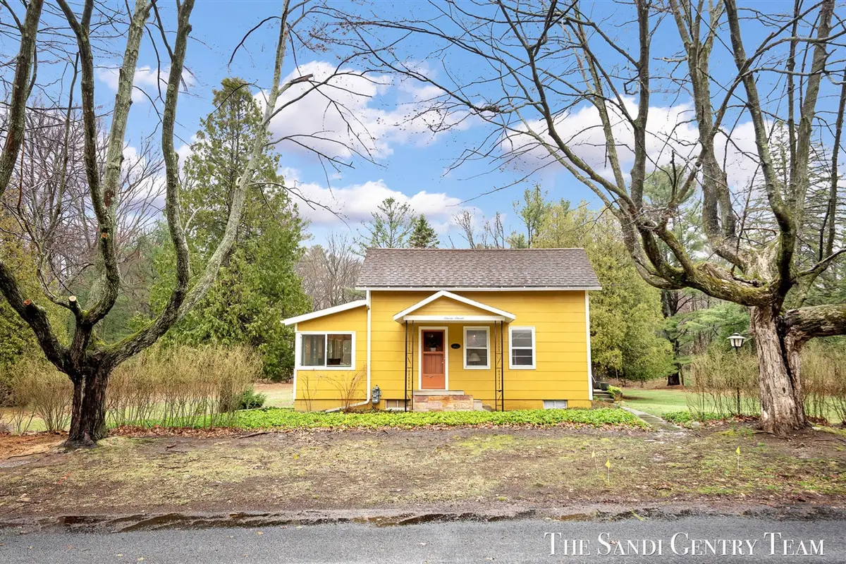 1111 2nd, Pentwater, MI 49449 - #1