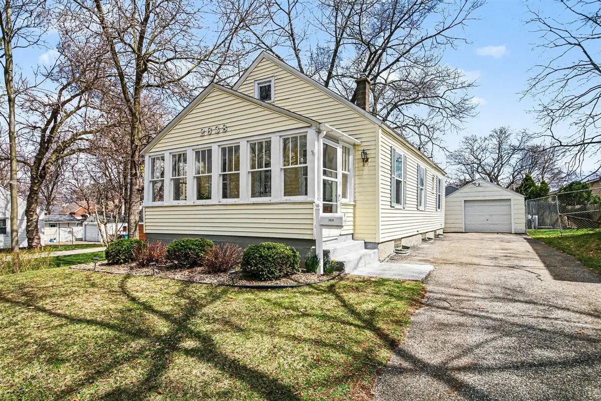 2638 Longstreet, Wyoming, MI 49509 - #1