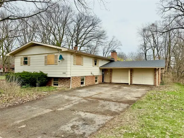 1565 N Teakwood, Stevensville, MI 49127