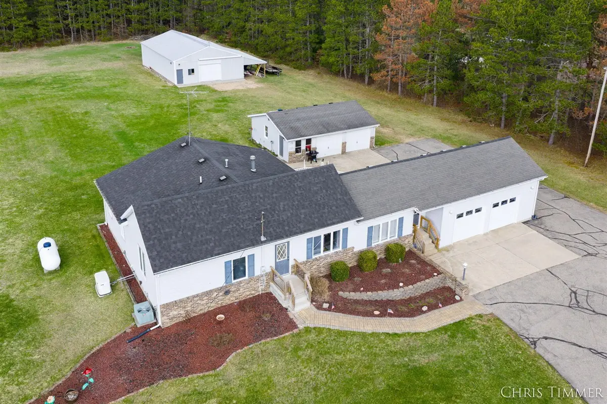 1787 18 Mile, Kent City, MI 49330 - #1