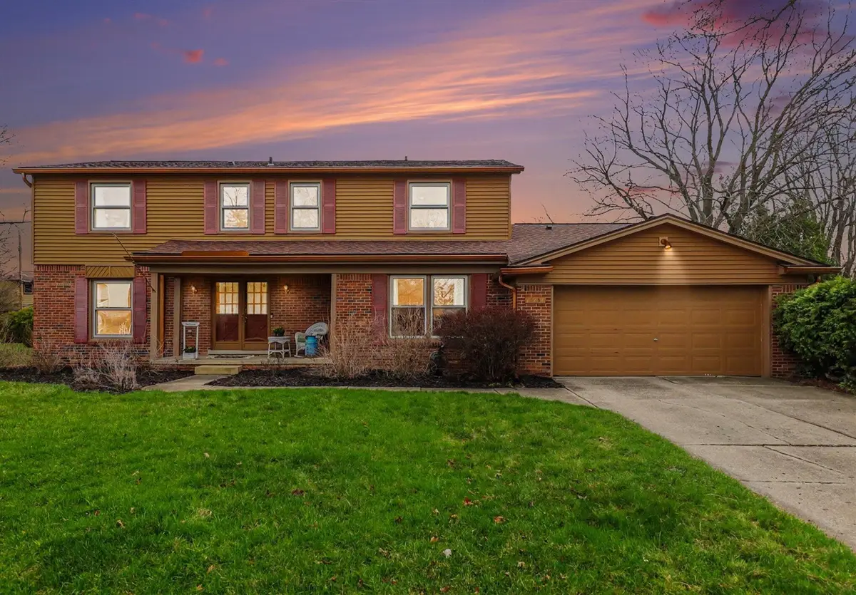 25234 Chapelweigh, Farmington Hills, MI 48336 - #1