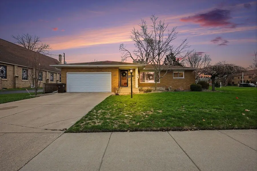 1109 W Franklin, Jackson, MI 49203 - #2