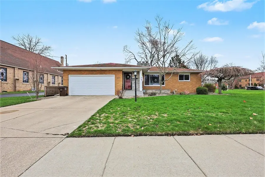 1109 W Franklin, Jackson, MI 49203 - #3