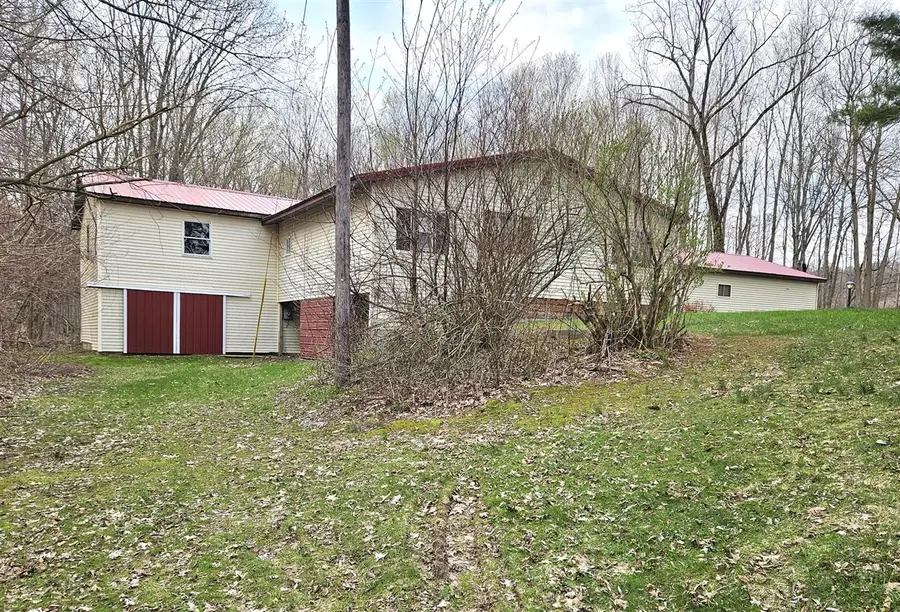 52561 38th, Bangor, MI 49013 - #3