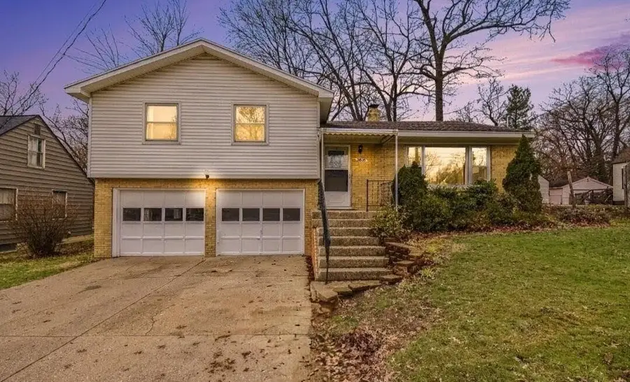 3835 Burlingame, Wyoming, MI 49509 - #2