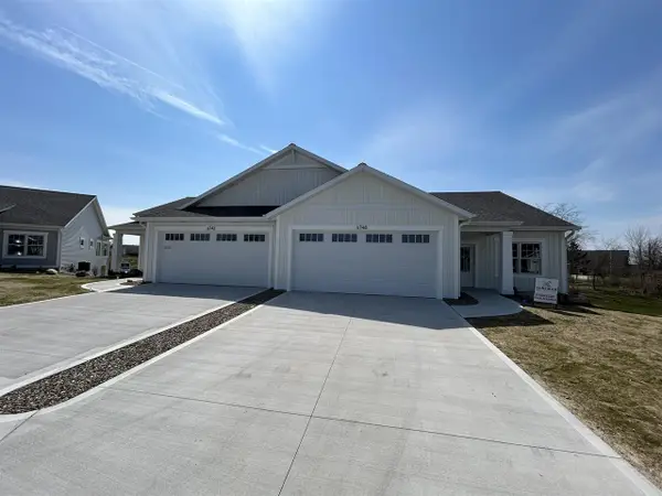 6748 Vriesland #20, Zeeland, MI 49464