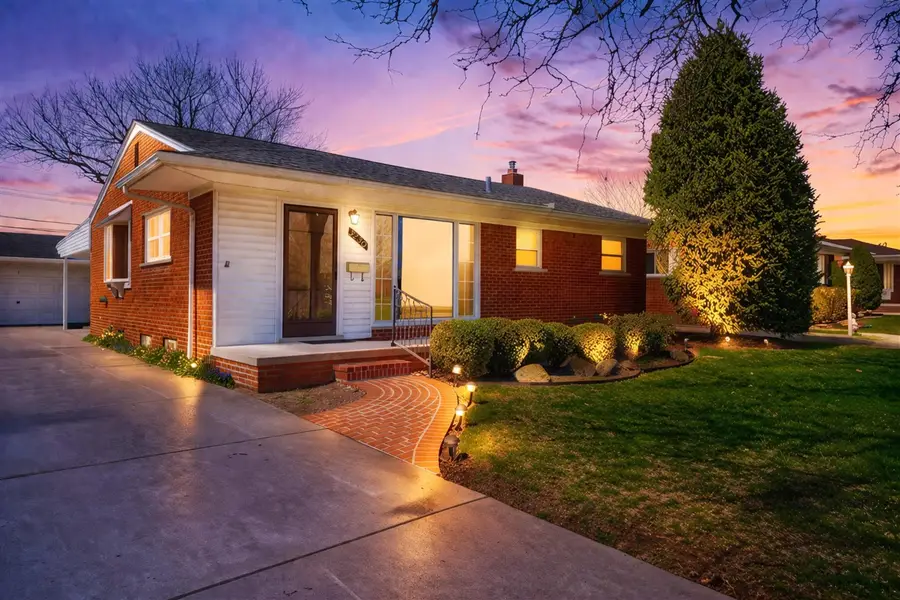 3230 Maxwell, Trenton, MI 48183 - #2