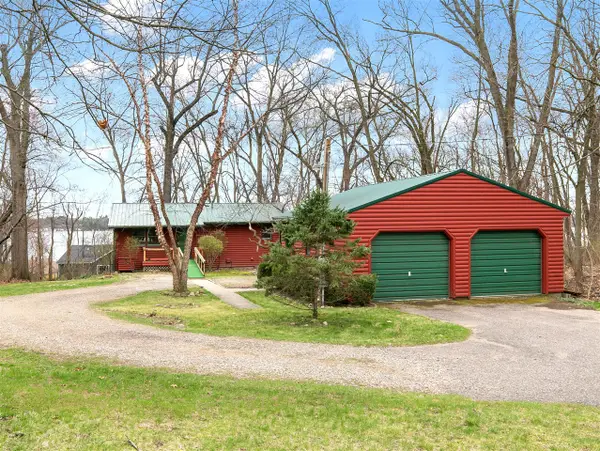 67349 Crooked Creek, White Pigeon, MI 49099