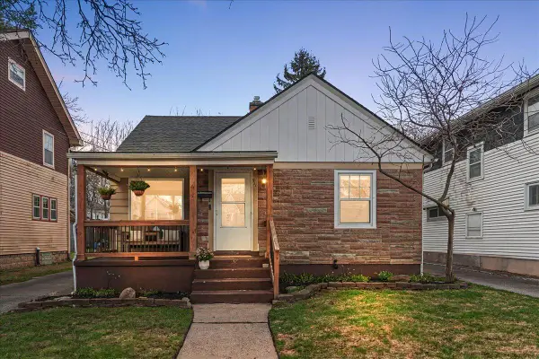 911 Van Buren, Grand Rapids, MI 49504